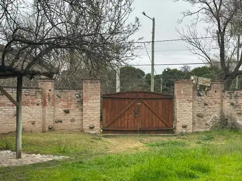 Venta lote esquina barrio villa rivera indarte