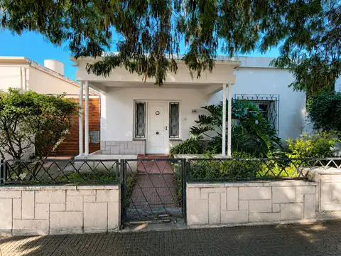 Venta casa 2 dormitorios b° cafferata alta gracia
