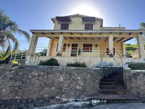 Casona en venta  6340 mt de lote en salsipuedes