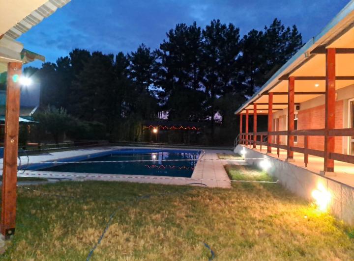 Quinta vacacional · 850m² · 10 Ambientes · 30 Cocheras