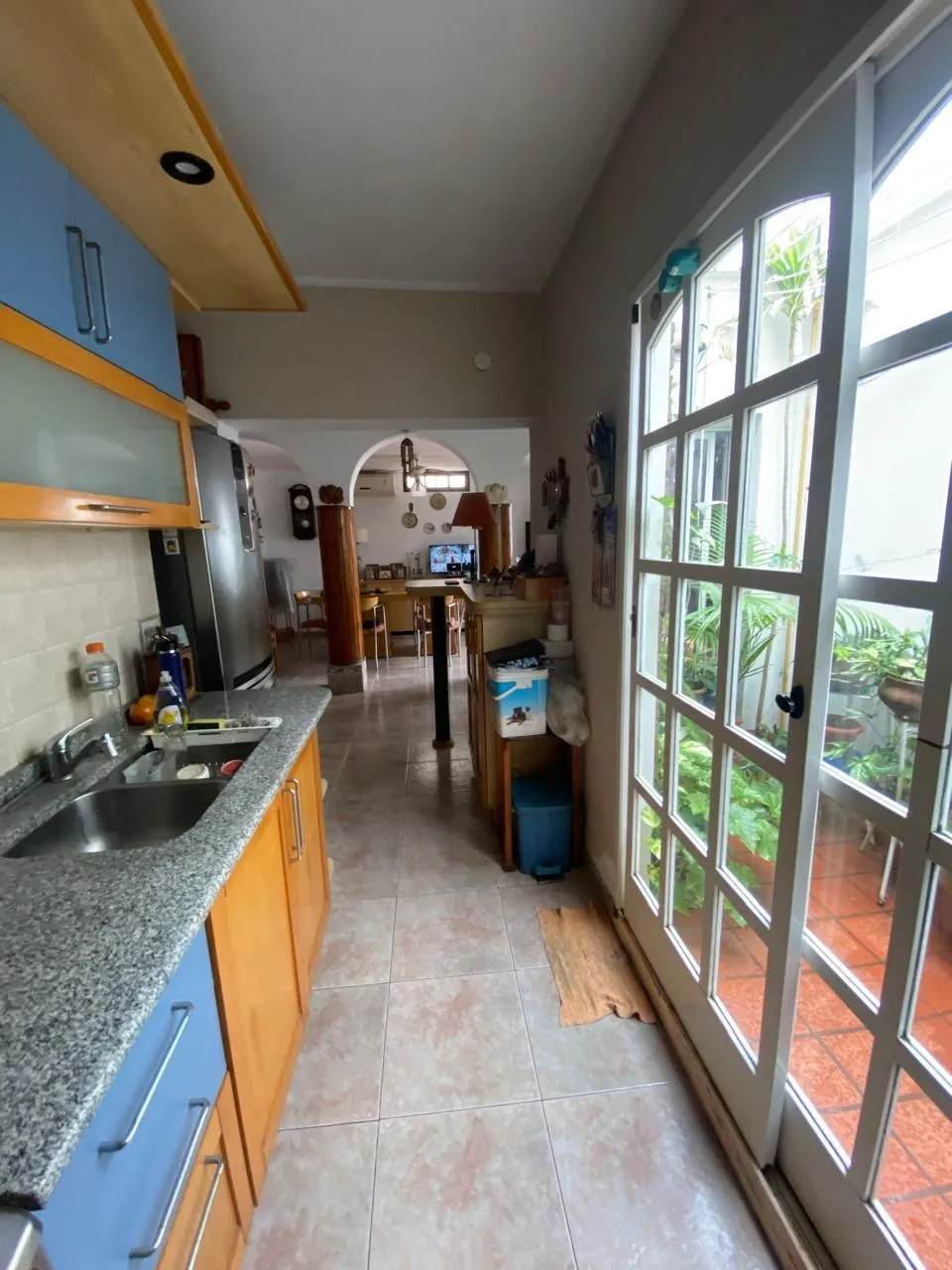 SE VENDE COMPLEJO DE DEPARTAMENTOS + CASA RECICLADA A NUEVA!