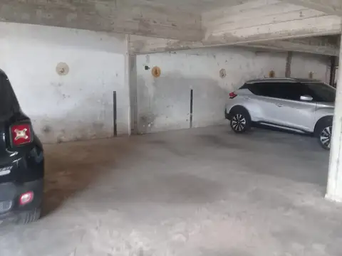 Venta de cochera centrica