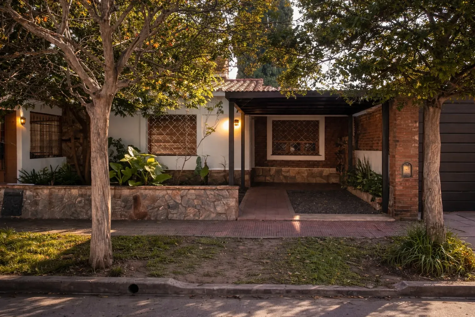 VENDO CASA EXCELENTE ZONA