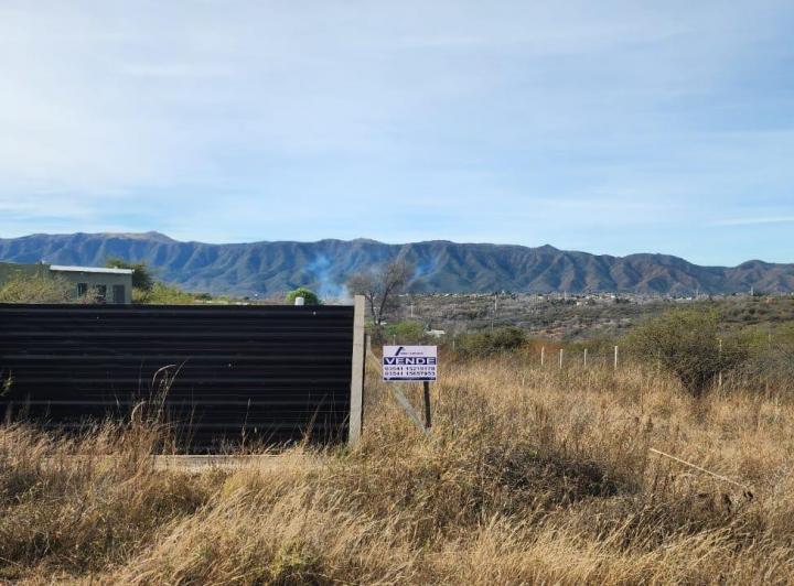 Terreno · 981m² · 1 Ambiente