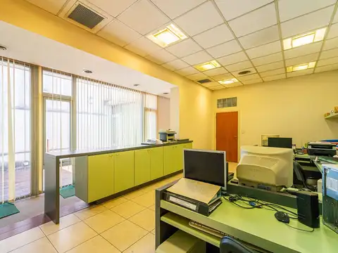 Galpon en venta y oficinas