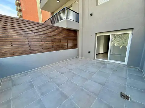 Venta | 1 dorm.   patio y balcón al frente | zona medicina - cafferata 841