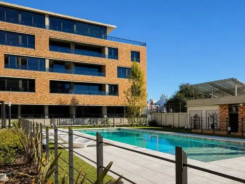 Venta depto. 1 dormitorio más escritorio. 55m2. en edificio ana. calidad fundar. refinerías.