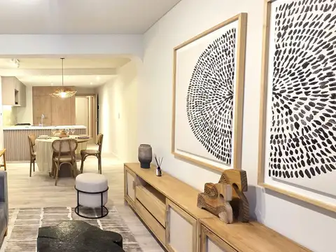 Venta departamento 2 dormitorios. balcòn centro
