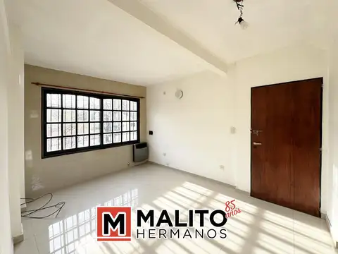 Ph 2 ambientes con patio - 1ºpiso