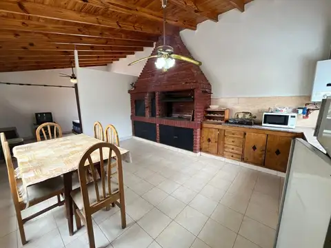Alquiler de departamento tipo casa monoambiente con patio ? parque avellaneda