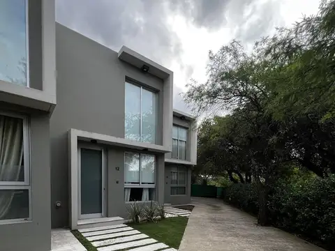 Casa en Venta en Countries y Barrios Cerrados en Córdoba Capital, Capital