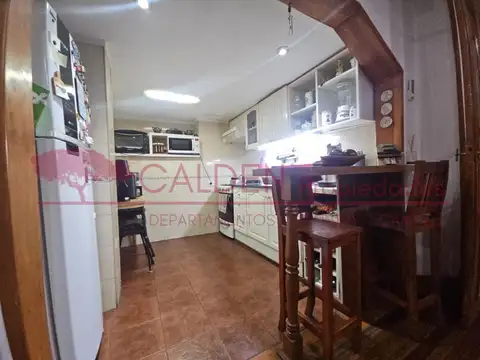 Venta ph de 4 amb. en planta baja con patio almagro