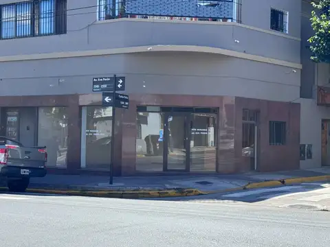 Alquiler local comercial  av. eva peron 2335