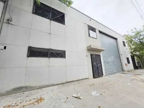 Deposito 1700m2 seguí chacharita