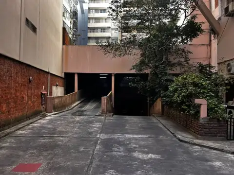 Cochera en palermo — av. scalabrini ortiz al 2000, entre paraguay y guatemala
