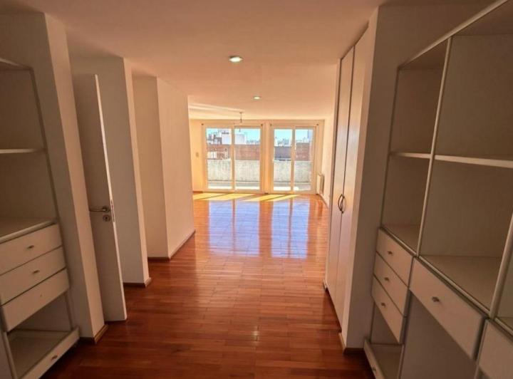 Departamento · 100m² · 6 Ambientes · 1 Cochera