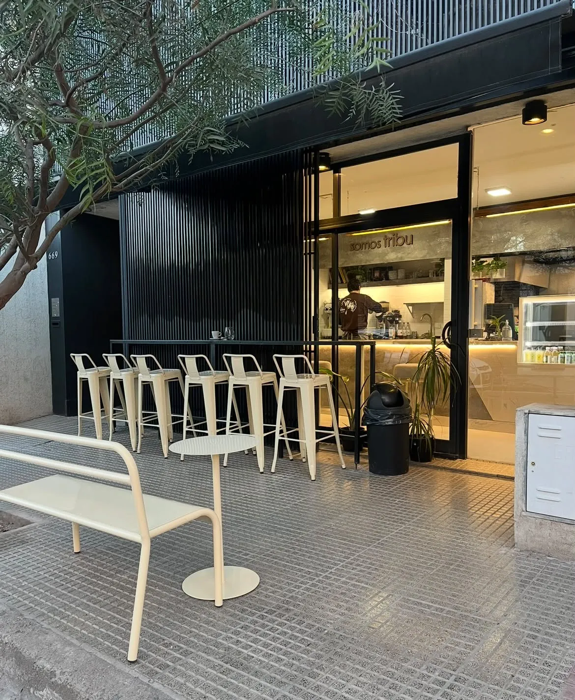 Fondo De Comercio Gastronómico En Venta - Operativo Y Equipado - Zona Polo Judicial