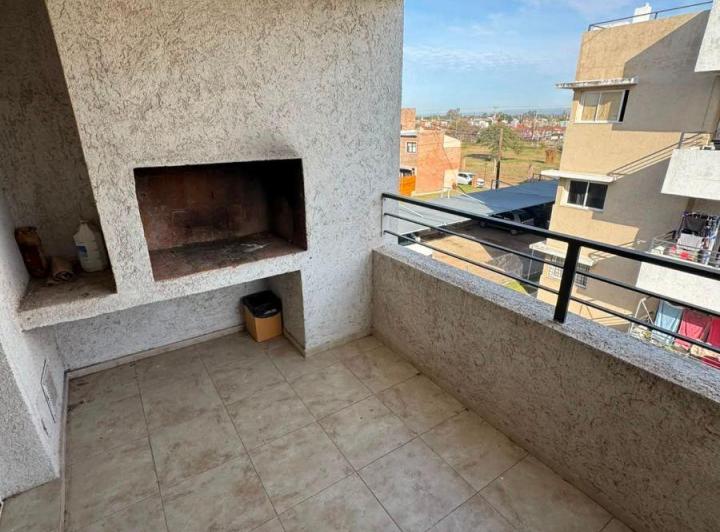 Departamento · 75m² · 8 Ambientes