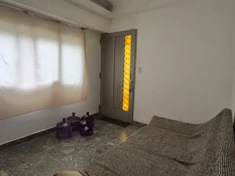 Alquiler de casa 3 ambientes en caseros, tres de febrero