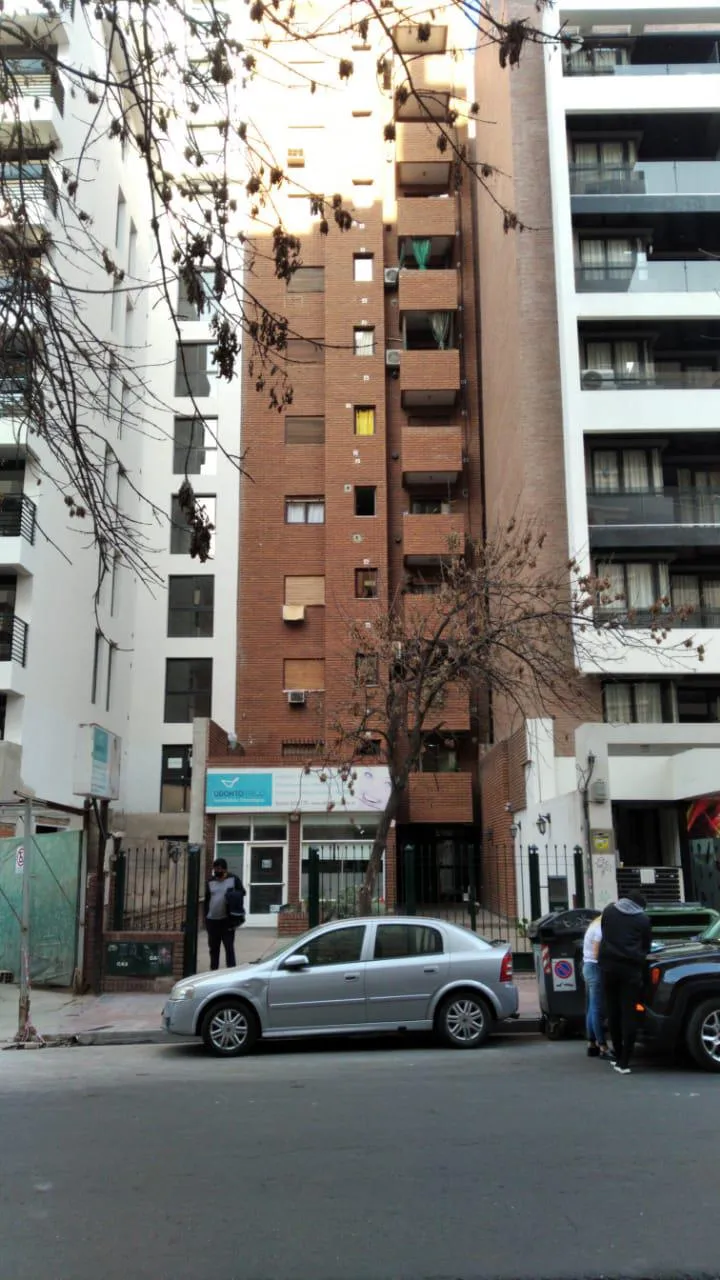 NUEVA CBA, EXCELENTE UBICACION, LUMINOSO, BALCON, VISTA A LAS SIERRAS