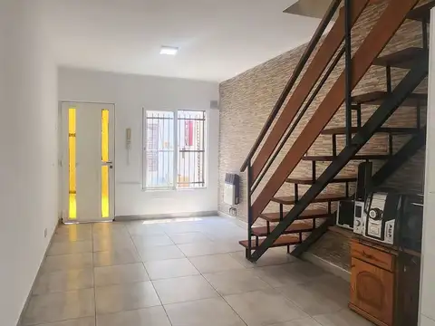 Venta ph duplex 3 amb en lomas del mirador