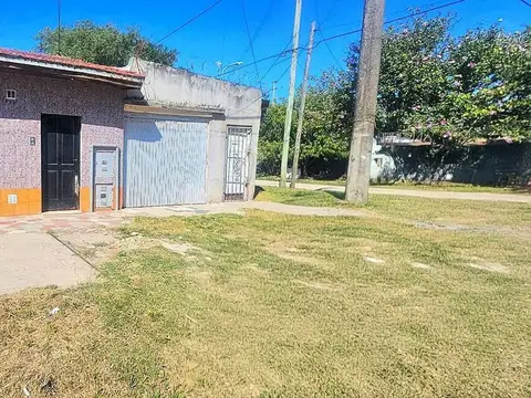 Venta casa 3amb + departamento 2 amb apta credito