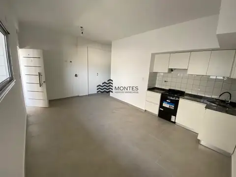 Departamento 2 amb | cochera| balcon al frente| villa luzuriaga