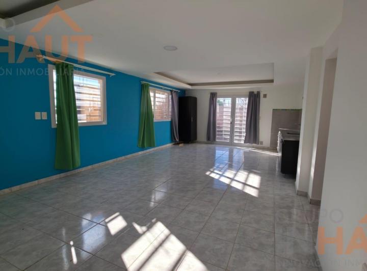 Casa · 89m² · 3 Ambientes · 1 Cochera