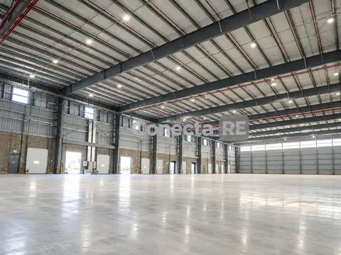 Depósito 9200 m² en alquiler dentro de predio cerrado pilar