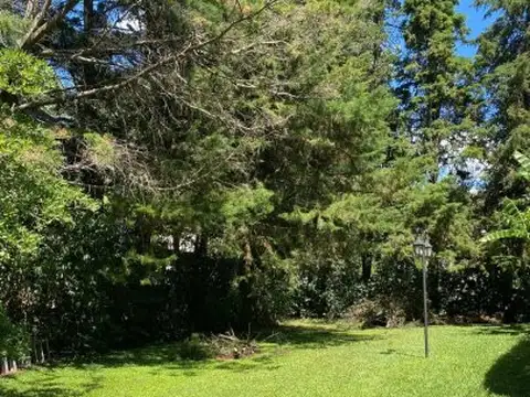 Venta de lote en pilar en las brisas country club