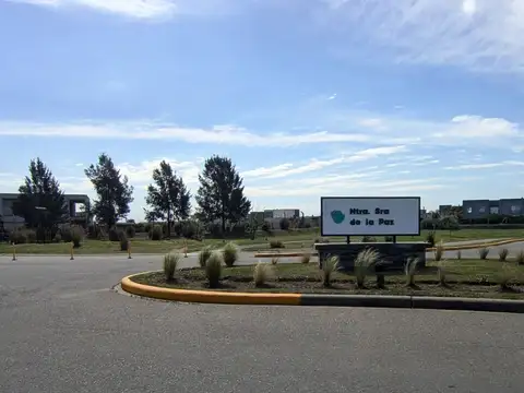 Lote 800 m2 escriturado area 9