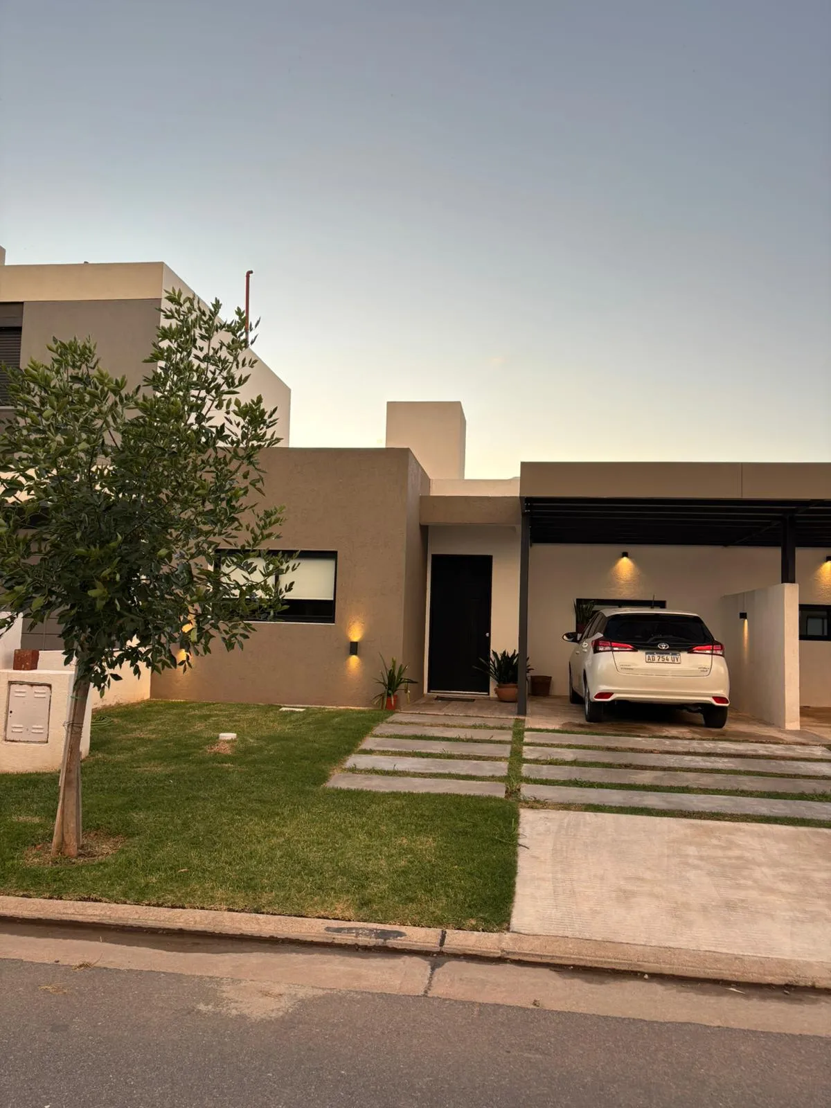 EN VENTA DUPLEX 2 HABITACIONES EN SAN IGNACIO VILLAGE.