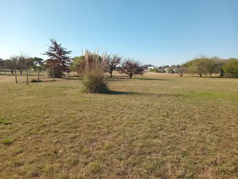 Terreno en venta en medal country club - pilar