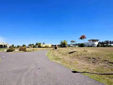 Venta lote barrio matisse cardales 1000m2 financia