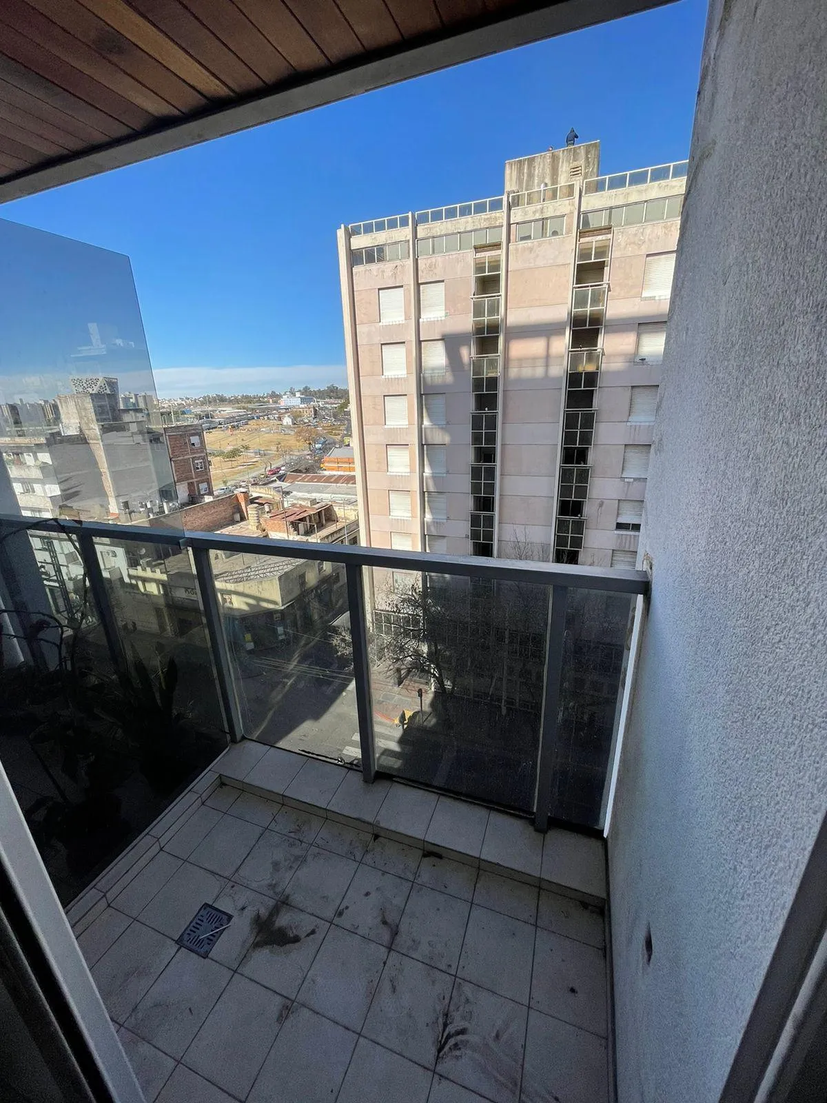 VENDO EXCELENTE DEPARTAMENTO DE 1 DORMITORIO EN NUEVA CORDOBA. BALCON EXTERNO