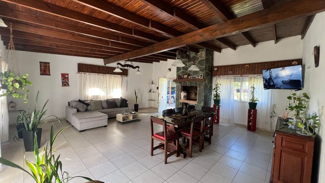 CASA EN VENTA LA PLATA POSIBLE APTO CREDITO