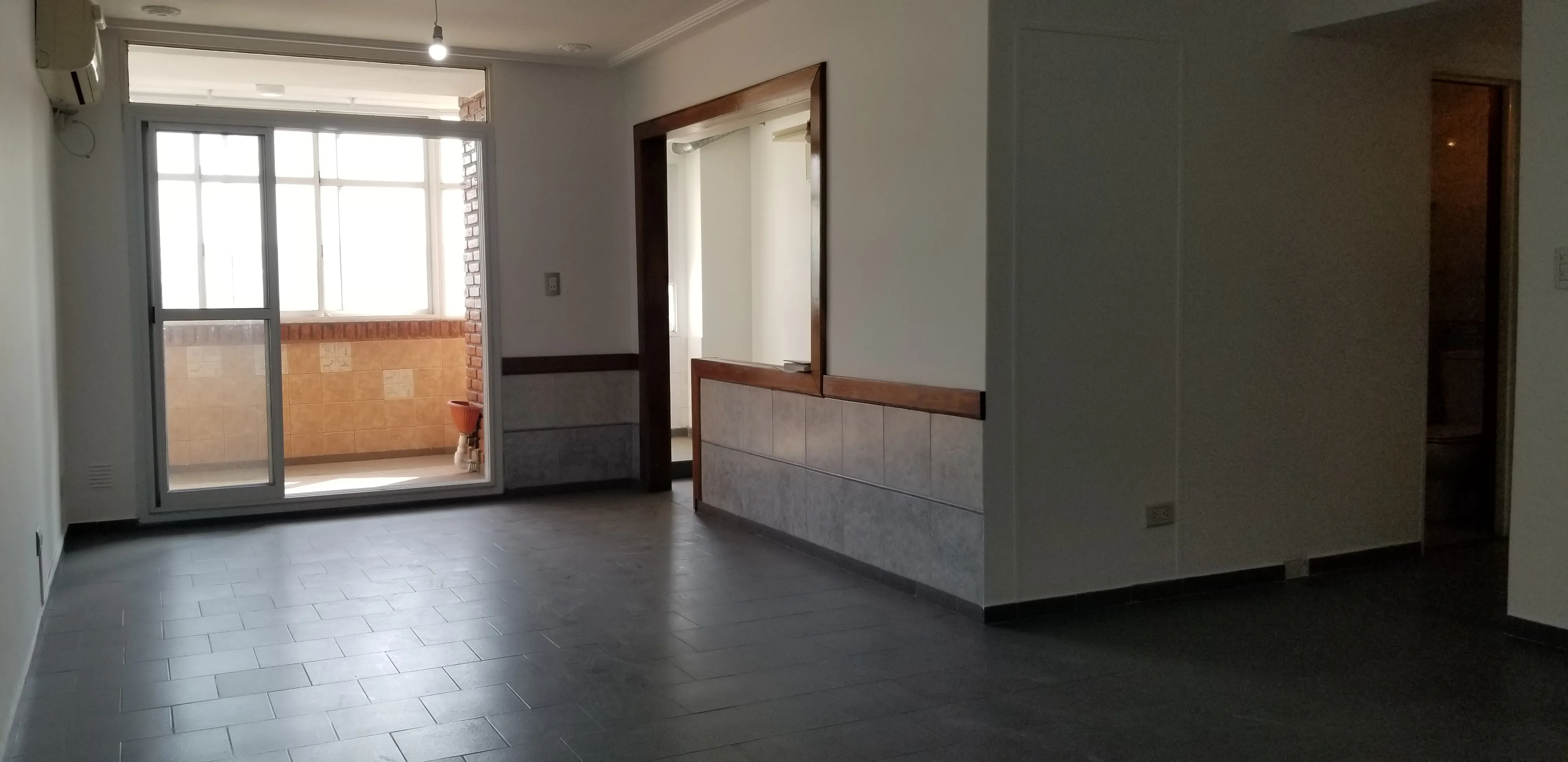 alquiler depto. 3 dorm. 2 baños con cochera B° Guemez. frente a tribunales 2