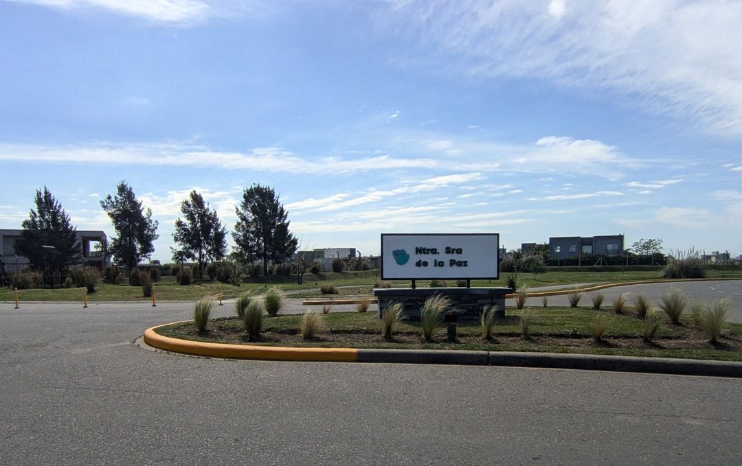 LOTE 800 M2 ESCRITURADO AREA 9