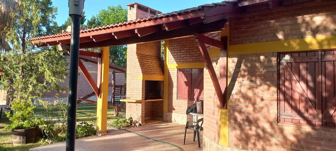 VENTA COMPLEJO DE CABAÑAS MINA CLAVERO