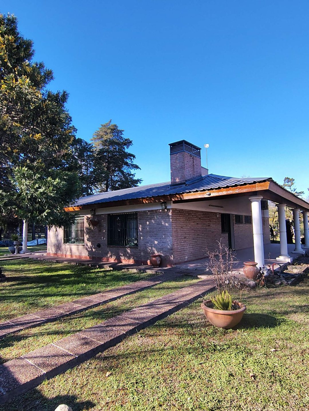 Venta Casa 3 Dormitorios en Anisacate Con Pileta