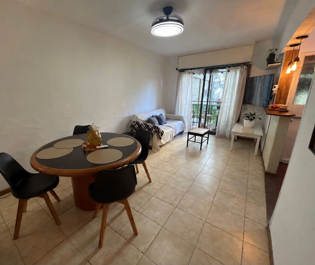 VENTA 2 AMBIENTES CON BALCON