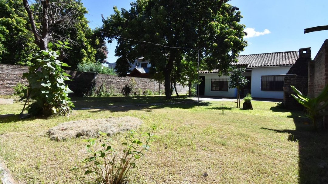 VENTA CASA 4 AMBIENTES CASTELAR SUR + DEPOSITO