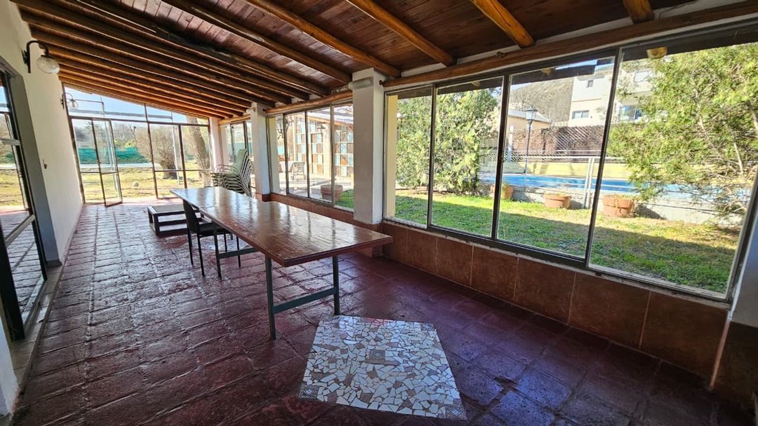 VENTA CASA 2 DORM CON PILETA EN EL DORADO 1