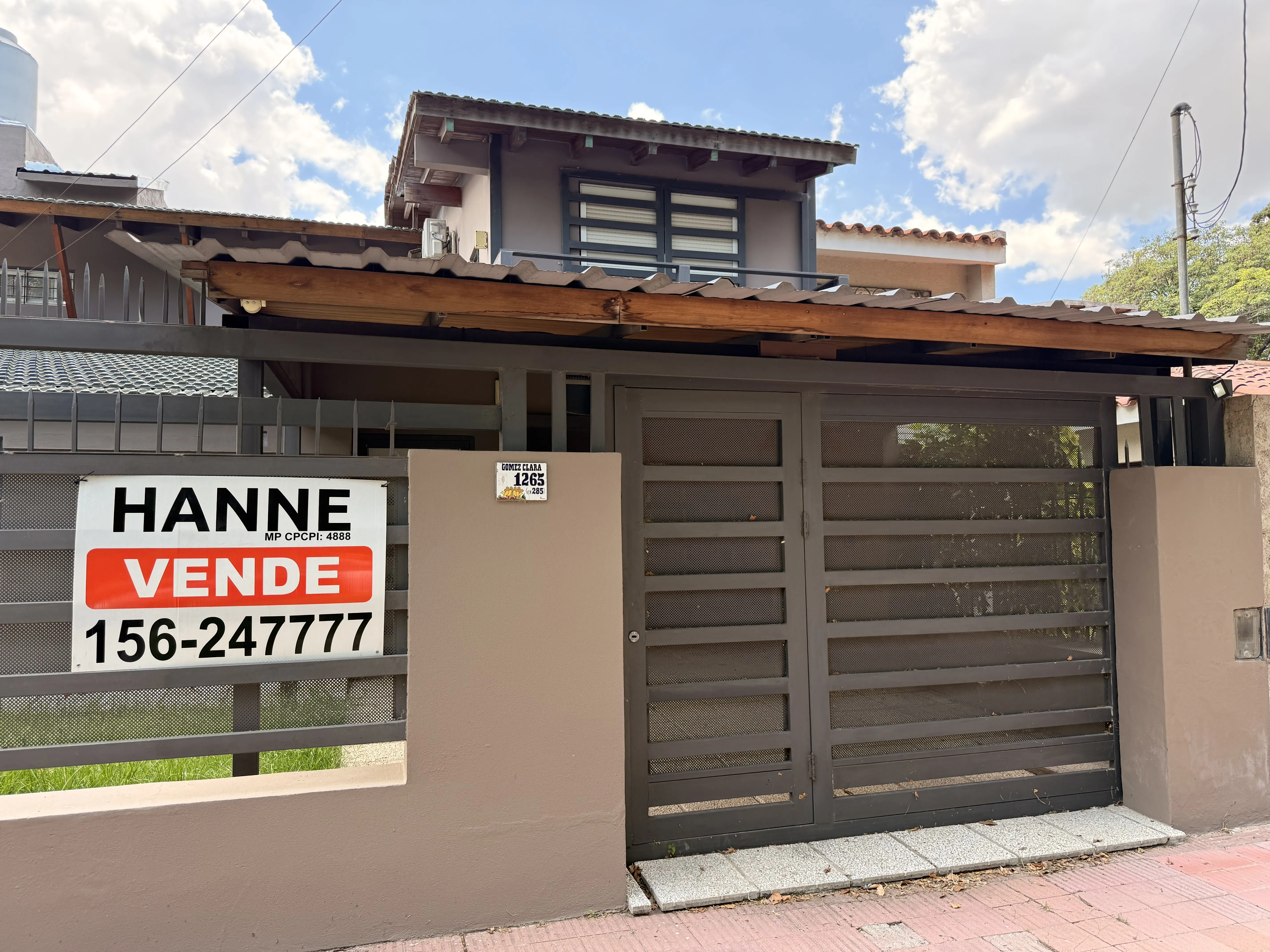 Casa de 3 dormitorios en Rogelio Martinez