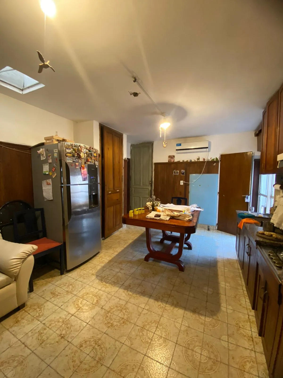 AV COLON!! ZONA IDEAL PARA INVERSORES!! LOCAL + CASA!! VALOR INCREIBLE!!