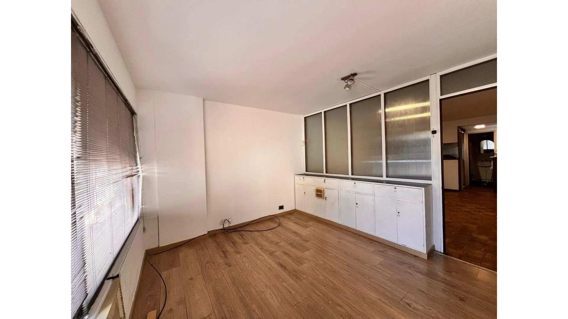 SE VENDE INCREIBLE MONOAMBIENTE EN ZONA CENTRICA