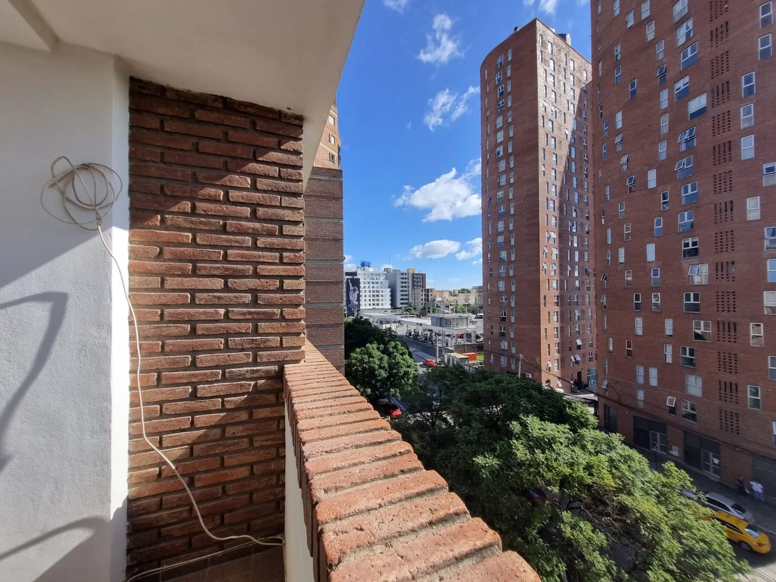 Oportunidad - Guemes - Venta Depto 3 Dorm. - 2 Baños - Cochera - Mts. de Cañada
