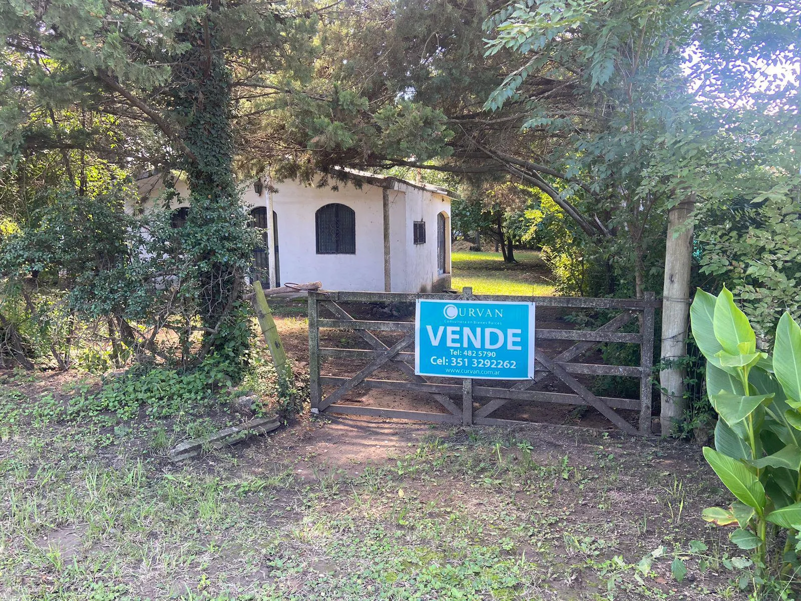 OPORTUNIDAD CASA E IMPERDIBLE LOTE EN MIRADOR DEL LAGO BIALET MASSE
