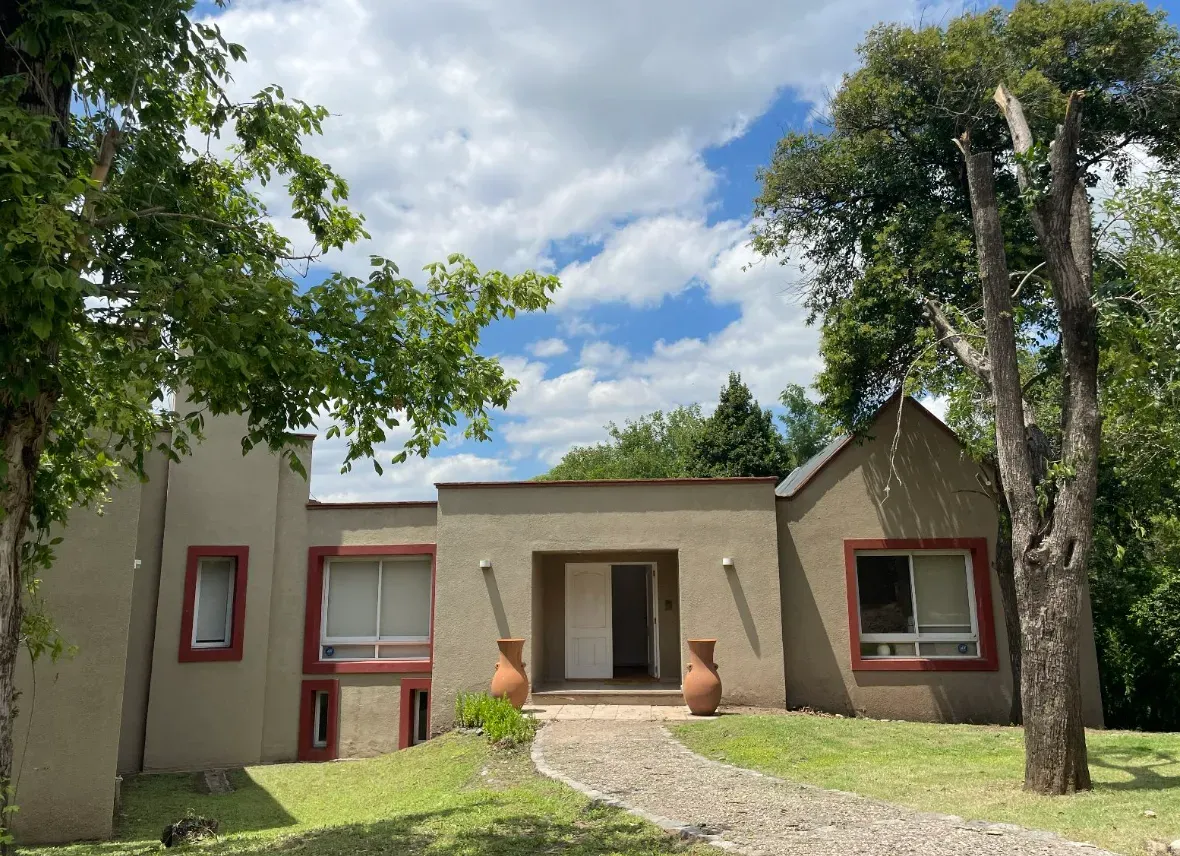 ¡Venta! Imponente casa en Las Delicias ¡Con Escritura!