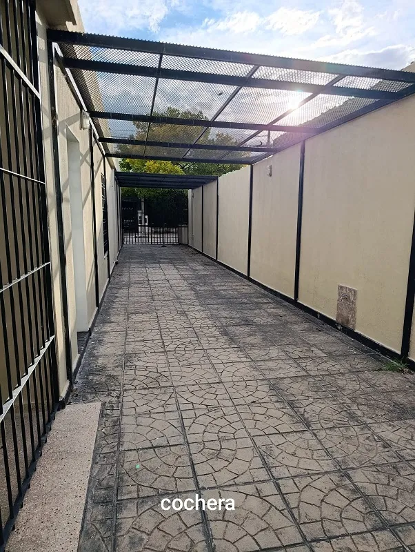 B° AYACUCHO - casa en alquiler -
